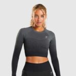 Seamless Long Sleeve Crop - Image 14